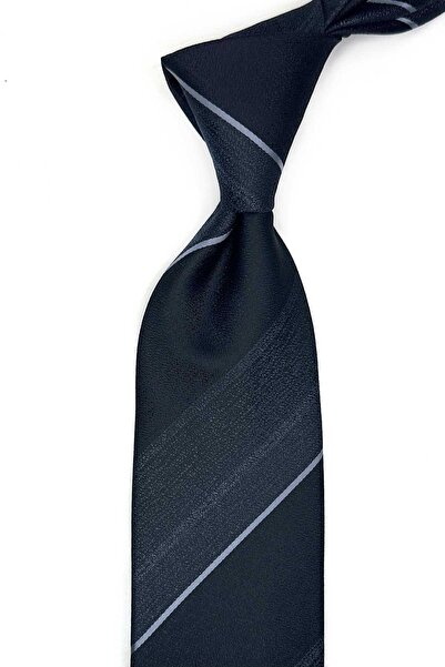 Kravatkolik Μαύρη-λευκή κλασική γραβάτα με μοτίβο ρίγες και μαντήλι KK13669