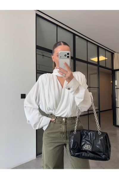 BB Bensu Buyruk Shoulder Pad Li Fularli Double-Breasted Bluz White