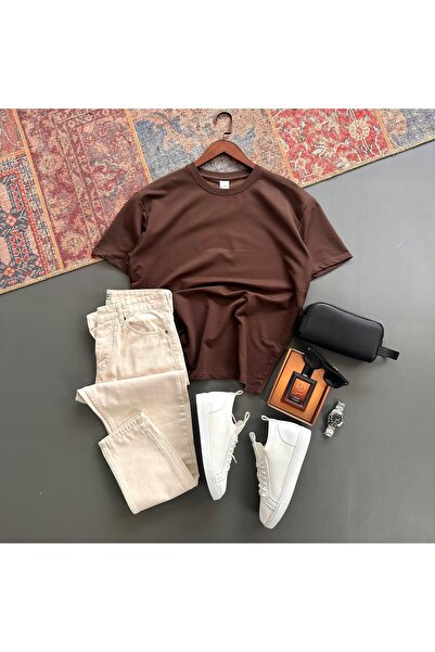 tiggir moda Men's Basic Full Cotton Piece T-Shirt and Jeans 2-Piece Set