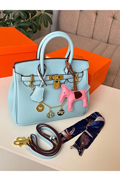 GGGG Bags with their accessories