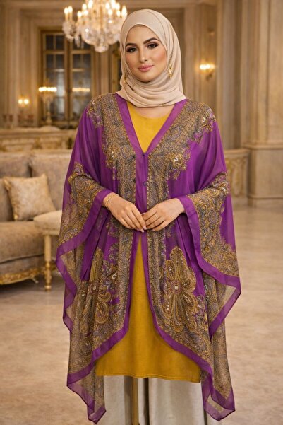 Verona Luxurious women's shawl with an oriental pattern and a short inner lining