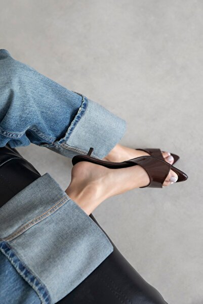 STRASWANS Randall ženske cipele na petu od lakirane kože Sandale smeđe