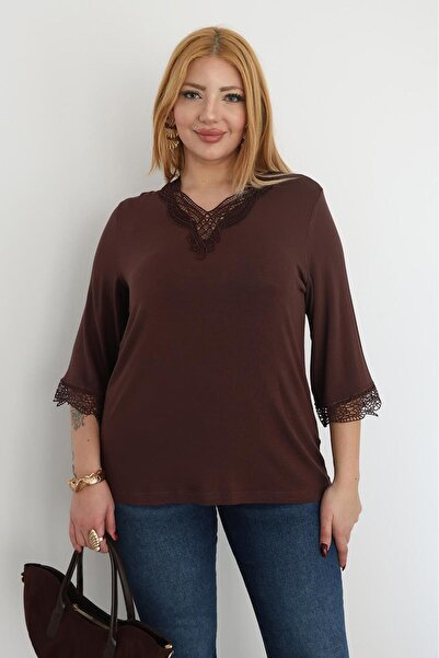 Siyezen Plus Size Strawberry Fabric Lace Pack Capri Sleeve Blouse