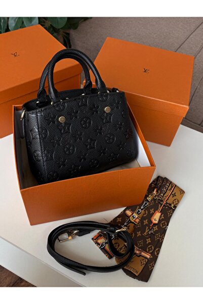 GGGG شنط معا ملحقاتها