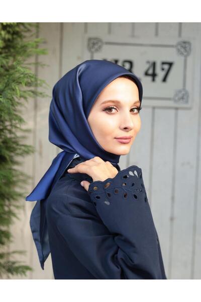 BUSHU Gradient Twill Scarf