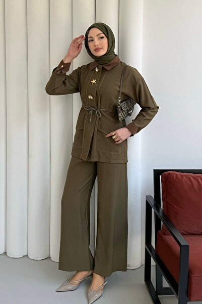 Modaensarbutik Belden Sıkmalı Broş Düğme Detay Tesettür Takım-HAKİ YEŞİL