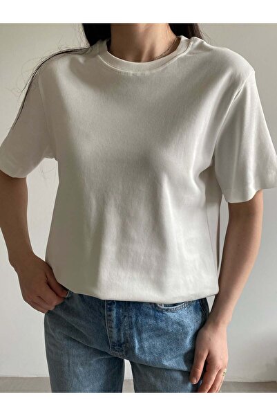 Bade Butik Ecru Crew Neck Babe Basic T-Shirt