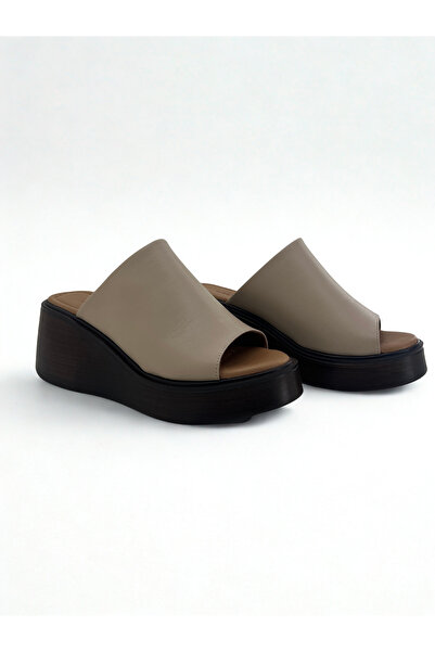 Deripabuc Справжня шкіра Бежеві жіночі шкіряні капці DP26-1700