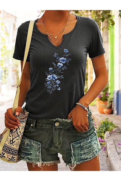 mercoledi Γυναικείο μπλουζάκι μπλε λουλουδάτο με τύπωμα με μισό μανίκι σε σχή...