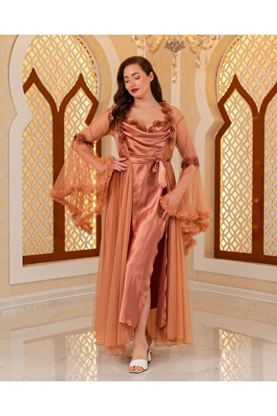 Limas lingerie تصميم خاص دانتيل، ثوب نوم طويل من قطعتين مع تفاصيل وردية