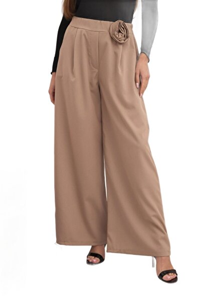 Kesi Pantaloni eleganți de damă Fango, cu croi larg și floare decorativă