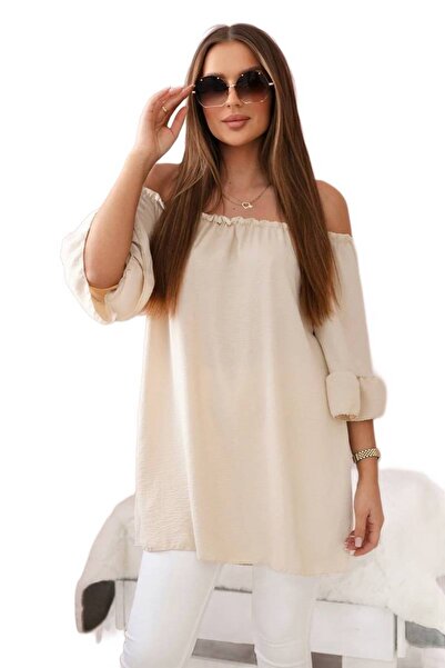 Kesi Beige blouse with Ruffled on the sleeves