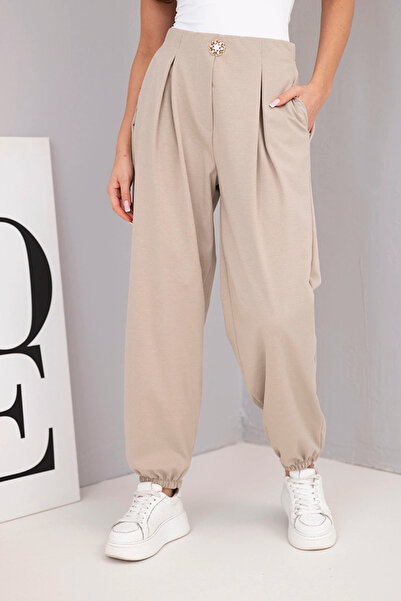 Kesi Pantaloni bej pentru femei cu talie înaltă și nasture decorativ