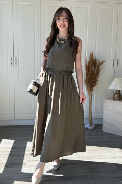 Dilay Gökoğlu Butik Σετ μπλούζας και φούστας από ύφασμα Tensel