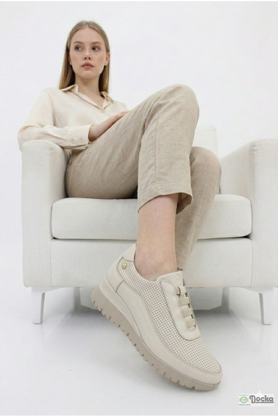 Mammamia Kadın Ortopedik Hakiki Deri Spor Tarz Günlük Dolgu Topuk Ayakkabı M2...