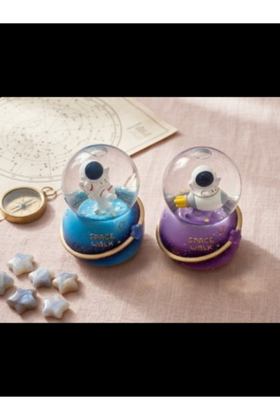Corvian Takı&Akseuar Büyük Boy Astronot Kar Küresi