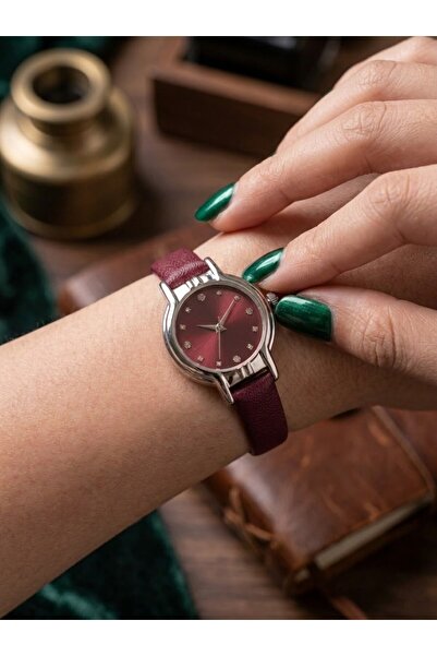 Leerybee Minimal İnce Bilekliler İçin Deri Kordon Kadın Kol Saati Özel Kutusu...