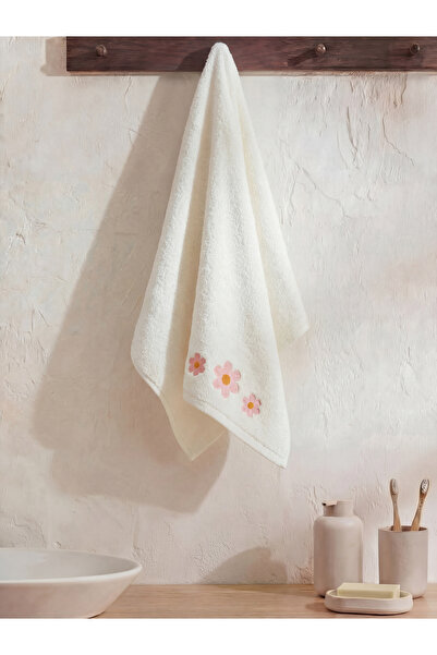 LC Waikiki Rmz Gi̇yi̇m Farkiyla Flower Embroidered Face Towel 50X80 cm