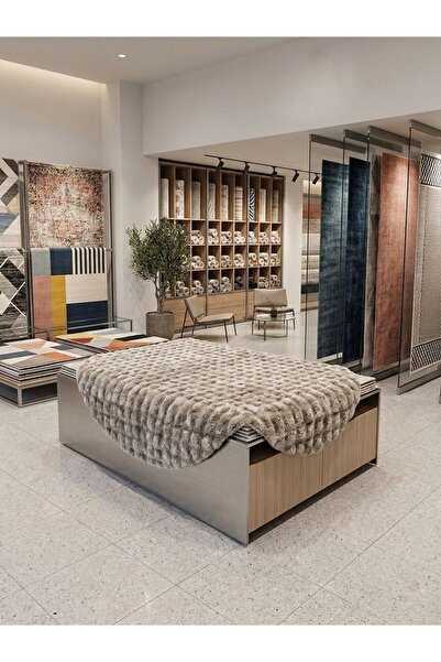 DMR BUBBLE KAYMAZ ÖZEL TABAN KAHVERENGİ PELUŞ