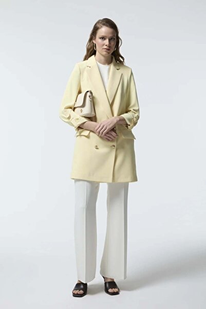 Zühre Kol Detaylı Kruvaze Sarı Ceket 0002