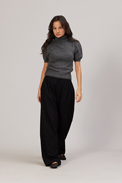 Nisan Short Sleeved Knitwear Sweater