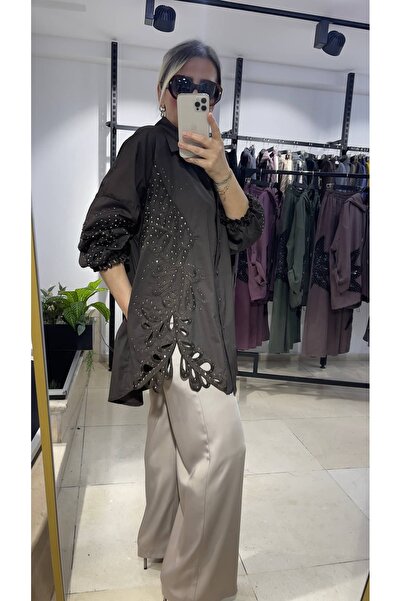 Butik Günay Tüfekçi Yaprak Nakışlı Büyük Beden Koton Gömlek