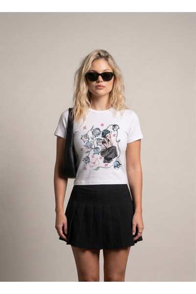 SVART WEAR Y2K Emo Girl Printed Stretch Fabric Body T-Shirt