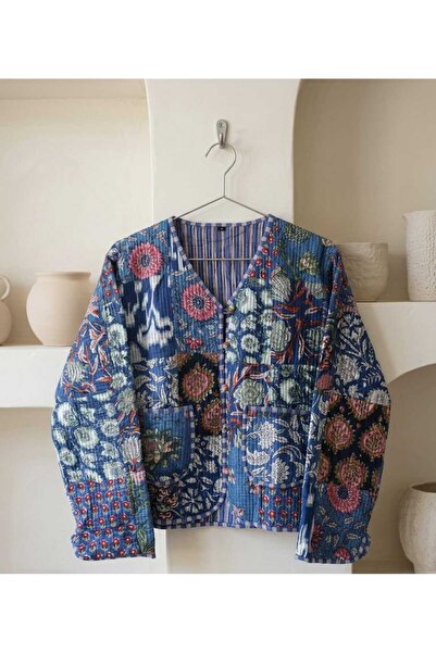 Yoncha Mavi Çiçek Desenli Pamuk Kadın Ceket – Bohem Kapitone Mevsimlik Ceket