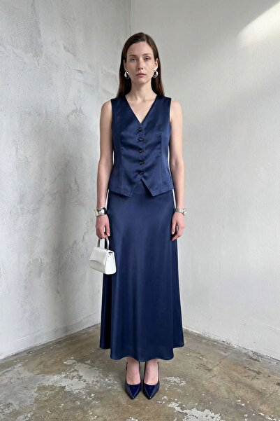 Hiccup MOJA MODA V-izrez Prsluk i satenska dvostruka maksi suknja