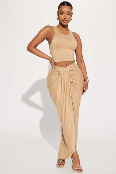 ARDSU Fashion Nova Women's Beige Skirt