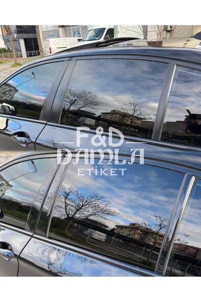 FD Damla Etiket عمود باب سيارة BMW F10 5 Series مطلي باللون الأسود اللامع بتصميم خاص