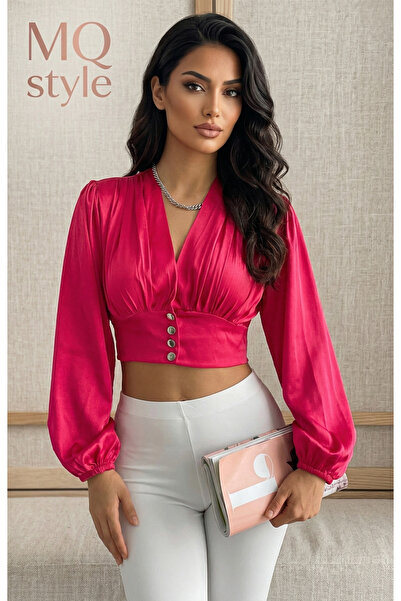 MQ The "Golden Setten" crop top from Style – the epitome of femininity