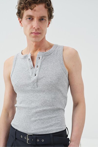 GIESTO ΑΝΔΡΙΚΟ ΠΛΕΚΤΟ ΕΝΔΥΜΑ ΣΤΕΝΗΣ ΕΦΑΡΜΟΓΗΣ ΛΙΚΡΑ ΜΕ ΜΙΣΟ ΚΟΥΜΠΙ ΚΑΙ ΚΟΥΜΠΩ...