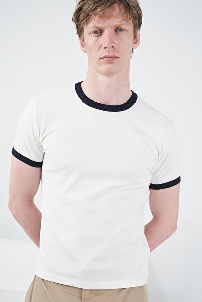GIESTO KONTRAST DETAYLI BİSİKLET YAKA EKRU T-SHIRT