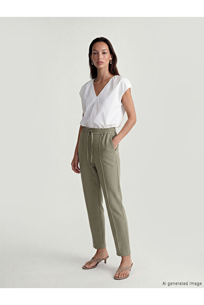 LC Waikiki Green Elastic Waist Carrot Cut Women's Trousers