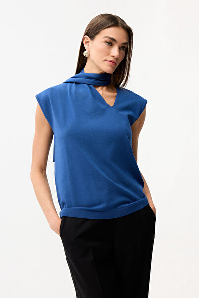 Love My Body Yaka Detaylı Triko Kazak