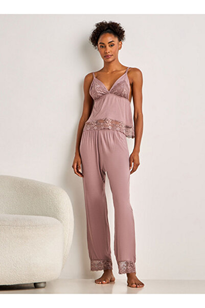 FAV طقم بيجاما حمالات رفيعة رفيعة وبنطال