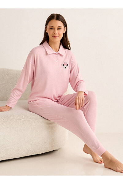 FAV طقم بيجاما مكون من تيشيرت بولو وبنطال رياضي