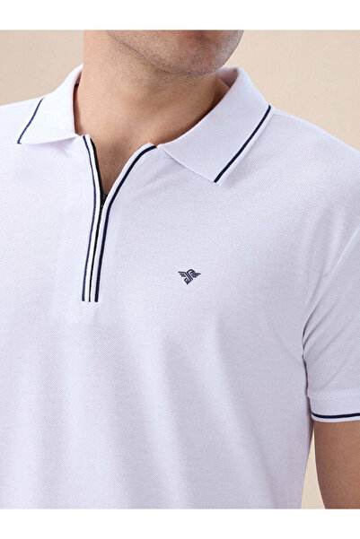 Generic Solid Brand Logo Zipper Closure Regular Fit Polo T-shirt