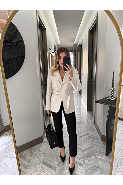CKBUTİK Beyaz Kemerli Blazer Ceket-9367