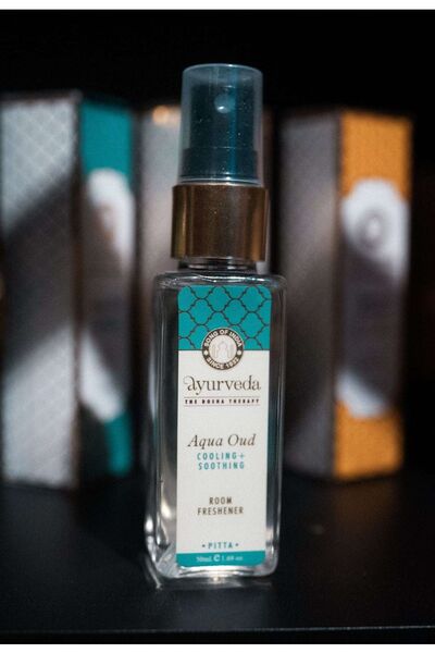 Namaruna Spray parfumat Pitta Room - Aqua Oud -- 50 ml