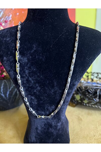 Butik Lena SILVER COLOR STEEL NECKLACE