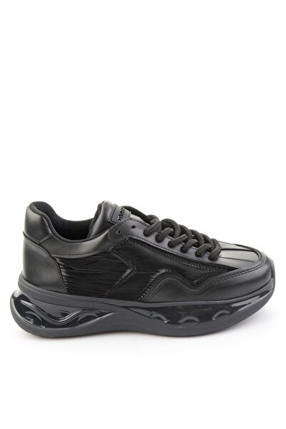 Bambi Siyah Kadın Sneaker K01228091272