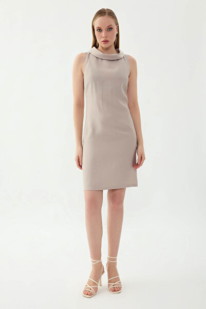 Vitrin Collar Detailed Zero Sleeve Dress