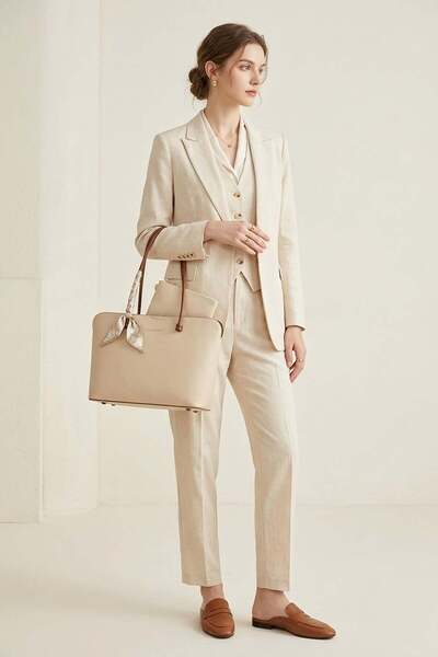 Guja 26YC1105 Femei geantă de umăr Bej