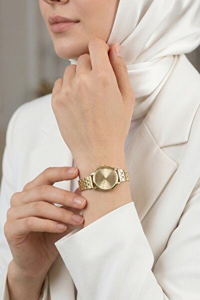 InStyle ساعة يد نسائية كلاسيكية أنيقة باللون الذهبي