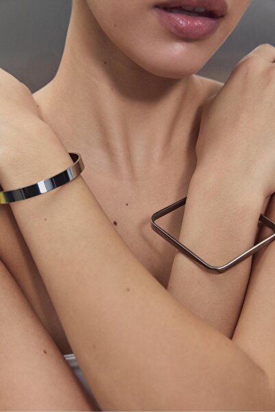 Stradivarius 2'li su geçirmez bileklik seti