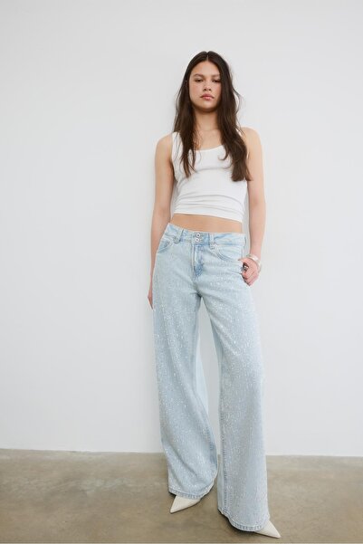 Stradivarius Düşük bel geniş paça parlak detaylı jean