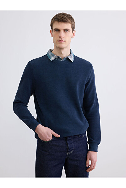 LC Waikiki سويت شيرت LCWAIKIKI كلاسيكي باللون الأزرق الداكن ياقة قميص للرجال