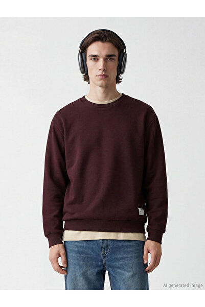 LC Waikiki سويت شيرت رجالي من XSIDE بلون البرقوق وياقة دائرية